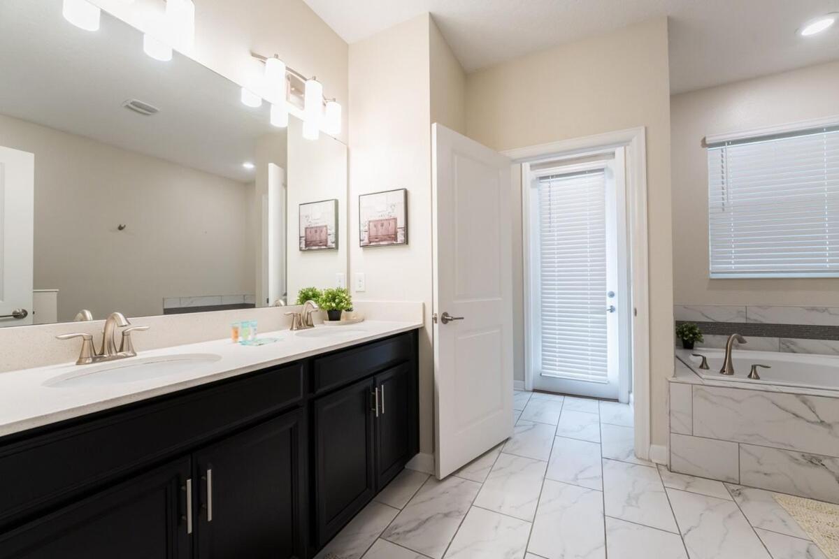 Spacious 8br By World W Private Pool Villa *